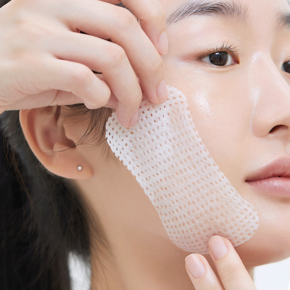 MEDIHEAL Retinol Collagen Lifting Pad