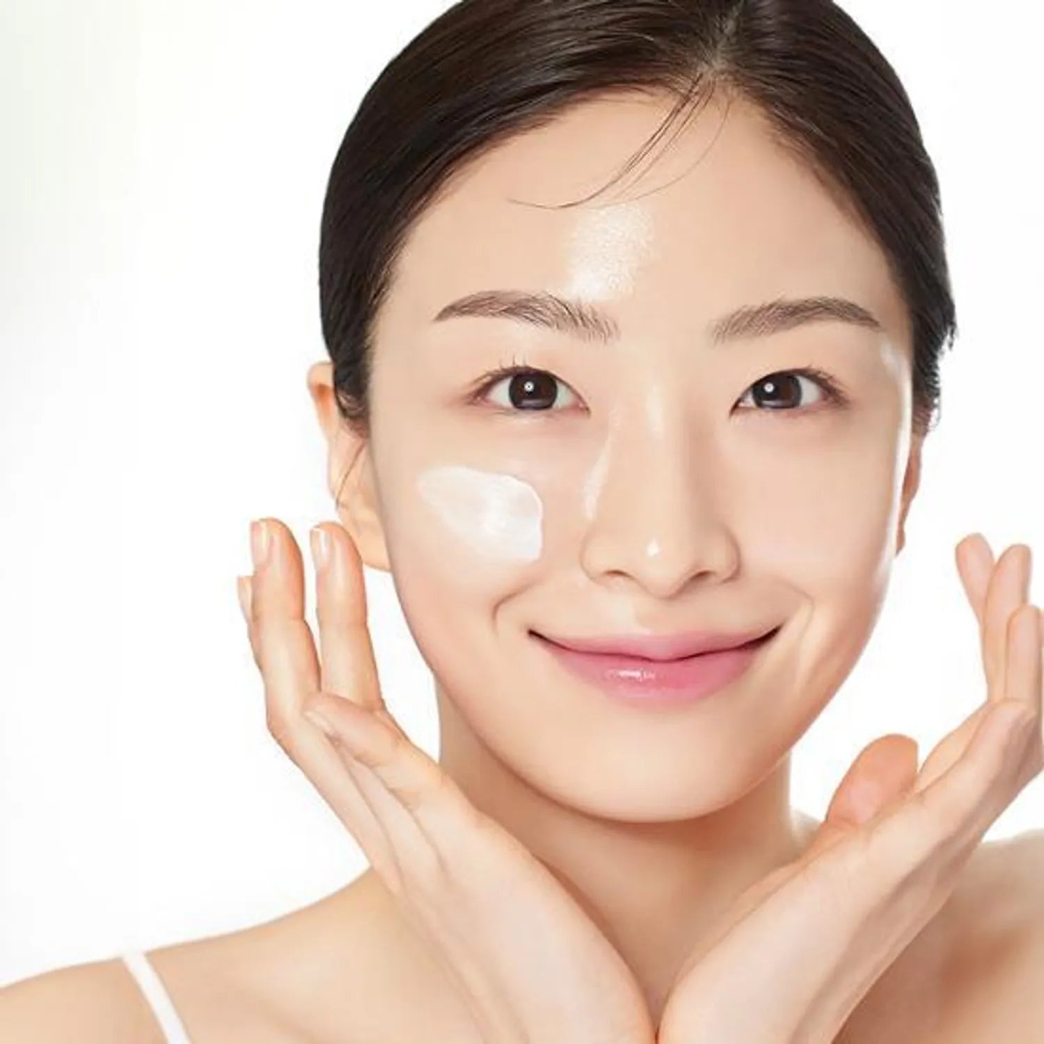 Mamonde Flora Glow Rose Smoothing Cream