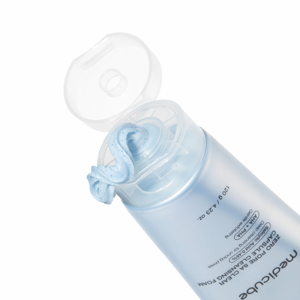 Medicube Zero Pore Capsule Cleansing Foam