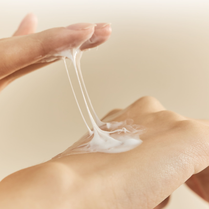 HEVEBLUE Salmon Caring Centella Cream